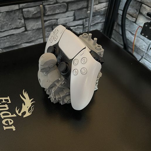 28E9F743-2F90-49DA-83C7-DE8B76686B0F.jpeg Ironman Control pad holder
