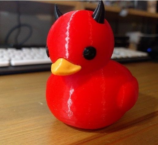 4ef2f0d467e3da8525a675c9c5cf13d1_preview_featured.jpg Pato de goma del diablo