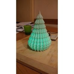 8c3b4dcf950fa1f5330048fb3002efd4_preview_featured.jpg Free STL file Lighting Christmas Tree NeoPixel・3D printing template to download, simiboy