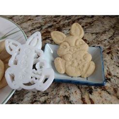 d2b5ca33bd970f64a6301fa75ae2eb22_preview_featured.jpg Free STL file Easter Bunny Cookie Cutter・3D printable model to download