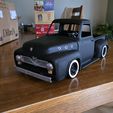 Ford F100 1955 - 1:10 scale model kit