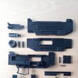 IMG20240429090321.jpg UZI Shell Ejecting Rubber Band Gun Scale 1:1