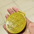 photo_2022-12-21_17-10-45.jpg Fichier STL MÉDAILLE D'OR QATAR 2022 COUPE DU MONDE FIFA・Objet pour imprimante 3D à télécharger