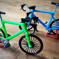 Foto.jpg Archivo STL gratis Bicicleta modelo funcional Diseño inspirado en Mérida・Diseño de impresora 3D para descargar