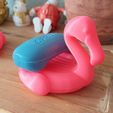 20230416_155739.jpg Flamingo inflatable soap dispenser