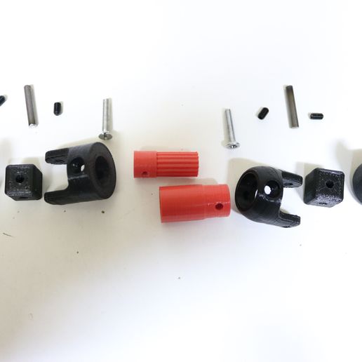 IMG_4946.JPG MyRCCar 1/10 MTC Chassis Rigid Axles Version. Customizable chassis for Monster, Crawler or Scale RC Car