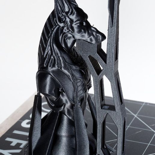 62e775f2c092746fb3ccdccfa220d522_display_large.jpg Cavaleiro do Egito da Zorum com suporte personalizável