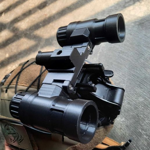 398626037_3354293788048138_4265729633944314002_n.jpg PVS 31 NVG Copy