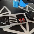 NES-1.jpg Portachiavi del controller NES