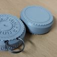 3-preview.jpg easy lock small round container in 2 version (basic,for keychain ring)