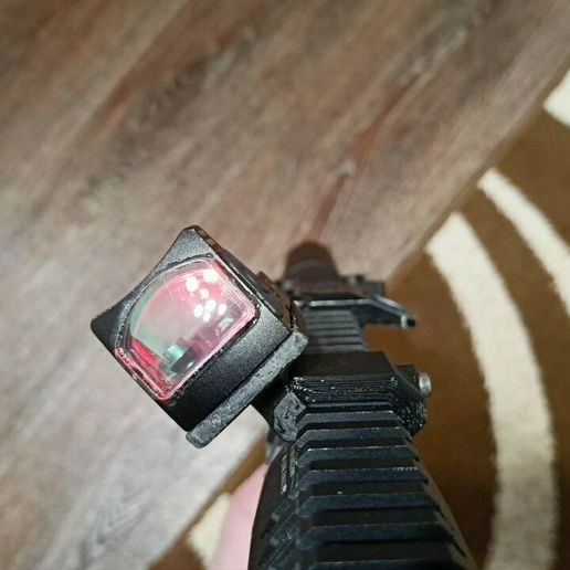 6.jpg Corner mount for Red Dot