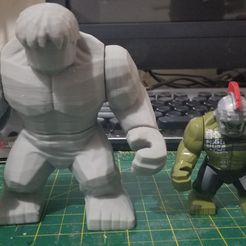 20190820_145756.jpg Archivo STL HULK LEGO・Diseño de impresión en 3D para descargar