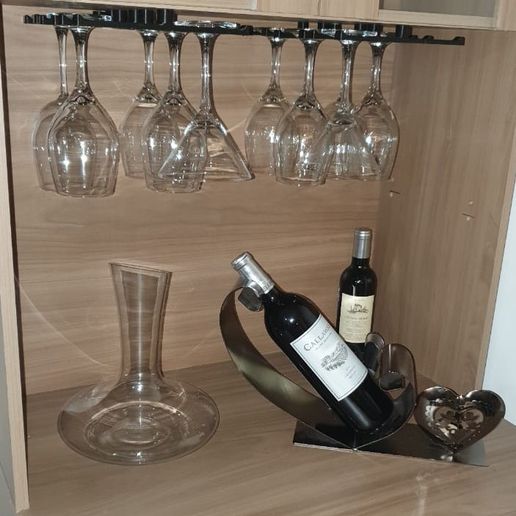 5.jpeg Archivo STL Wine Glass Holder / Sostenedor de Copas de Vino・Diseño de impresora 3D para descargar, LozuryTech
