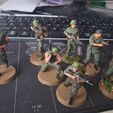 1000057753.jpg AMERIKANISCHER SOLDAT IN VIETNAM SCHIESST
