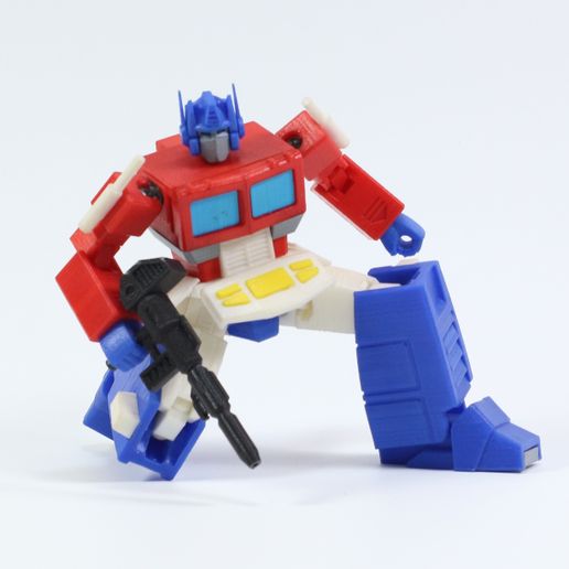 OP1x1_5.jpg Free STL file ARTICULATED G1 TRANSFORMERS OPTIMUS PRIME - NO SUPPORT・3D printing model to download, Toymakr3D