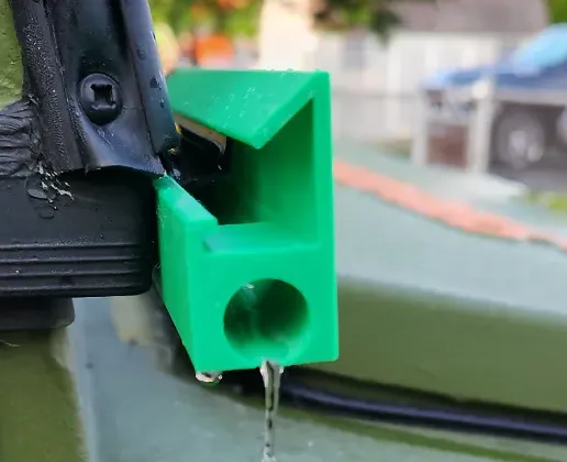 2024-07-16_0a337abafaab6.webp Popup camper/RV Adjustable Gutter Extension