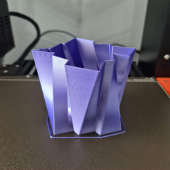 Untitled design.png STL file Kyanite Succulent Planter・3D printable model to download