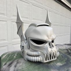 HELMET - SPACE MARINE NIGHT LORD MKIII 40 k