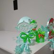 santa-elfs-with-bows-and-presents-and-snowflakes.jpg Набор для 3D-печати Articulated Festive Elf on the Shelf с аксессуарами elf flexi Feet
