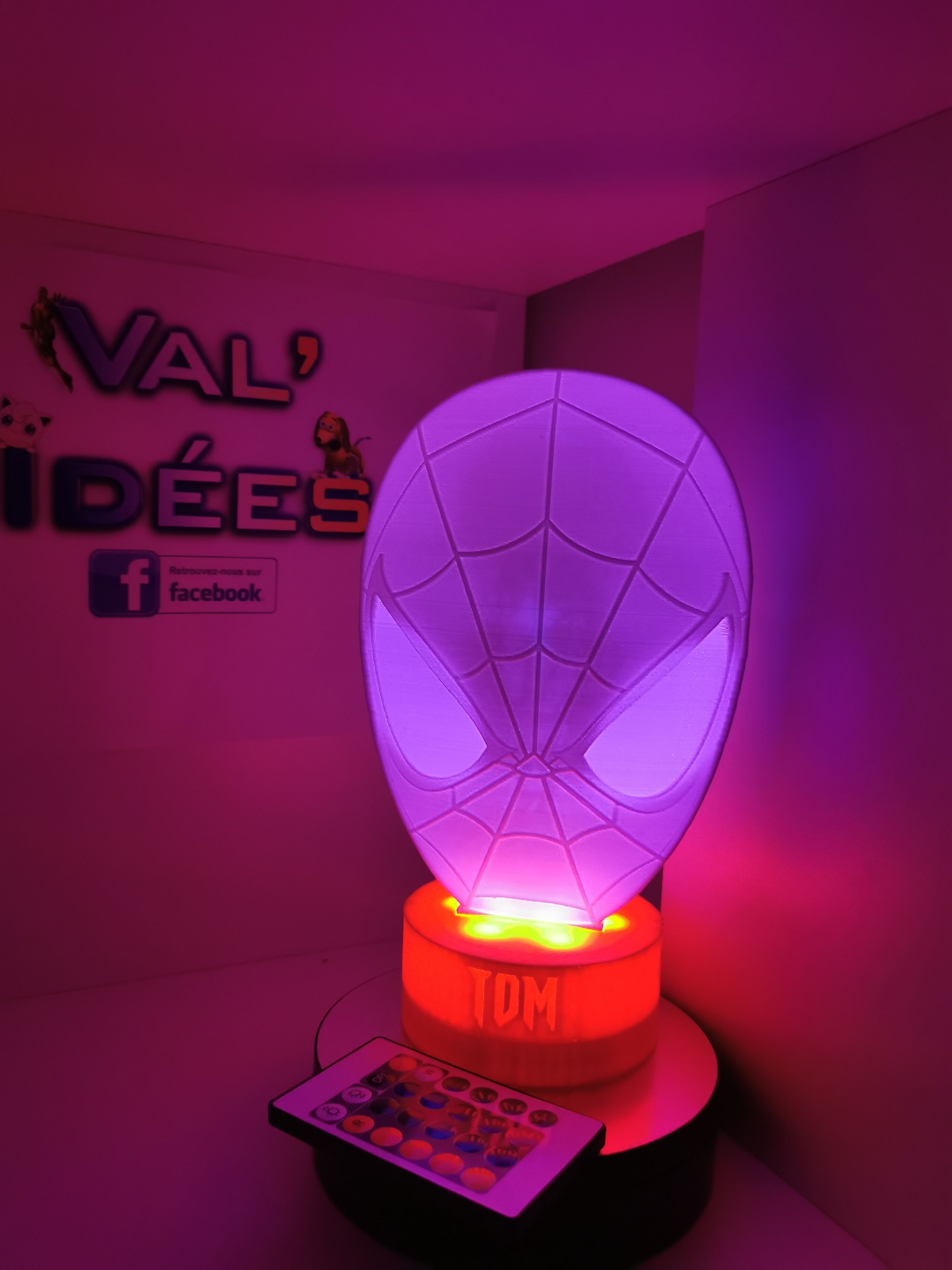 IMG_20210410_211533.jpg 3MF-Datei Spider man nightlight herunterladen • Objekt für den 3D-Druck, Val_idees
