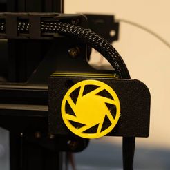 cover-xl2.jpg Fichier STL gratuit Anycubic Chiron X-Stepper Cover avec support de câble et bouton・Objet à télécharger et à imprimer en 3D