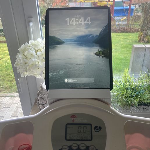 iPad holder for treadmill brand Newgen medicals