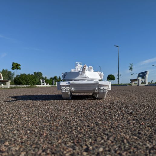 PXL_20220724_043903129.MP.jpg M1A2 Abrams Tusk I / II