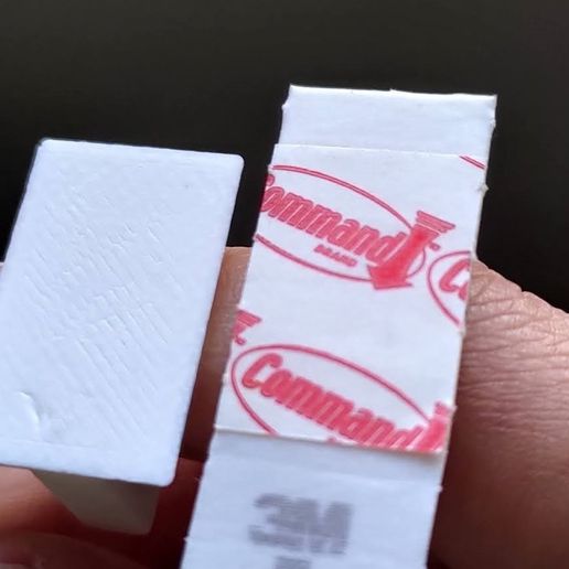 P_20211129_130235.jpg Настенный крючок 3M Command