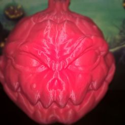 WP_20171016_19_27_08_Pro_LI.jpg Free STL file Halloween Pumpkin scarecrow head (no support)・3D printer design to download