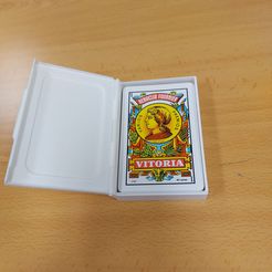 20201110_110524.jpg Fichier STL CAJA CARTAS / BOÎTE POUR CARTES À JOUER・Modèle pour imprimante 3D à télécharger