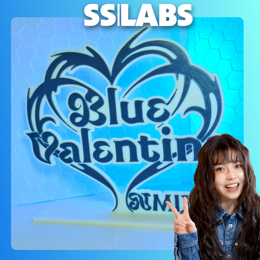 🎨 Kpop Stand - NMIXX Blue Valentine・Arquivo STL para Impressão