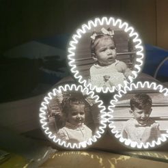 WhatsApp-Image-2023-03-11-at-19.38.25-1.jpeg STL file A 3 gears shape base for lithophane lamp・3D printer model to download