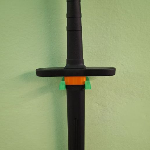 WhatsApp-Image-2025-12-10-at-18.45.37.jpeg Вертикальное настенное крепление Sword