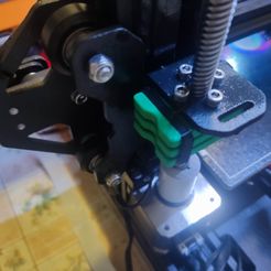 IMG_20220918_122623.jpg Free STL file Lead screw anti wobble kit・Design to download and 3D print