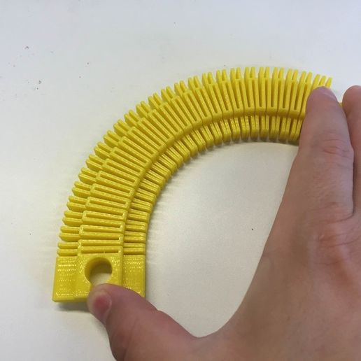 Free STL file Customizable Flexible Toy Train Tracks・3D print object to ...