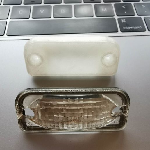 Mercedes W203 Coupe cover rear number light