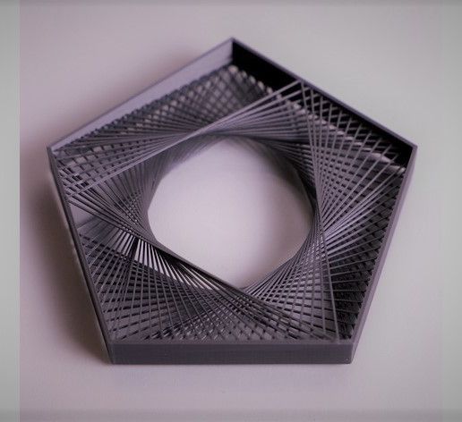 pentagon.jpg Polygons optical effect