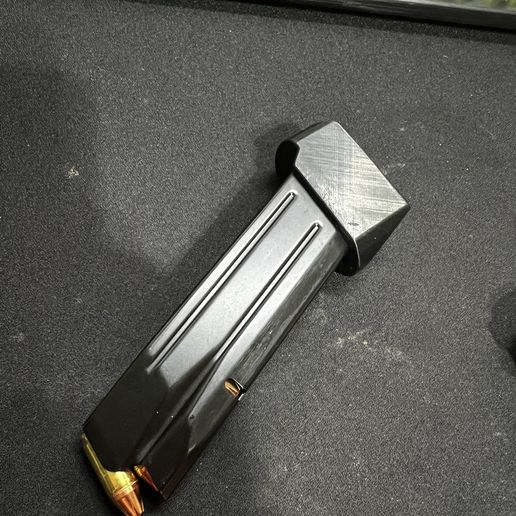 IMG_1411.jpeg CZ P10-C +2 Baseplate Mag Extension