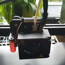 20190613_131556[1.jpg STL-Datei Cable Holder For Creality BLTouch Ender 3 kostenlos・Modell zum 3D-Drucken zum herunterladen