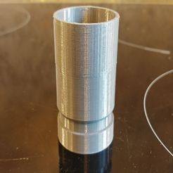 Dyson_2.jpg Archivo 3D gratis Adaptador de mano Dyson simple・Plan para descargar y imprimir en 3D