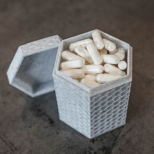 _MG_6832_cover.jpg Hexagon textured box