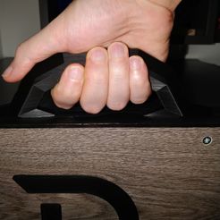 IMG_20210206_212919.jpg Ergonomic handle with modern design