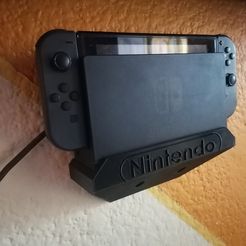 IMG_20220513_180920.jpg Fichier STL Support mural pour Nintendo Switch・Idée pour impression 3D à télécharger