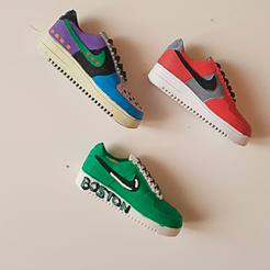 Variado.png Nike air force sneaker right and left