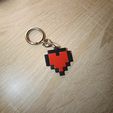 1732236532967.jpg PIXEL HEART - Retro Style - Keychain