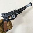 Mandalorian Blaster (2).jpg The Mandalorian / Deluxe Blaster 3D Model Kit w Display Base