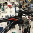 2019-09-27_11.39.50.jpg Bicycle fork steerer tube adapter for maintenance