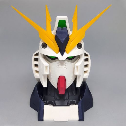 IMG-20231027-WA0026.jpg Busto Nu Gundam