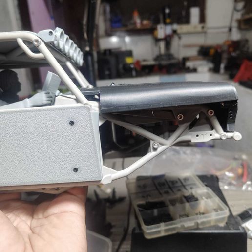 WhatsApp-Image-2025-04-10-at-18.59.23-2.jpeg hood engine vanquish H10 Optic