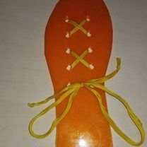 2.jpg STL-Datei Tying my shoelaces・Design für 3D-Drucker zum herunterladen